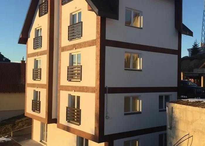 Iznad Oblaka A9 קופאוניק